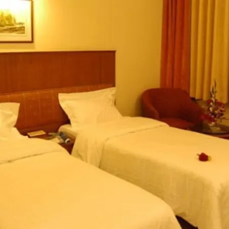 Hotel Solitaire-3